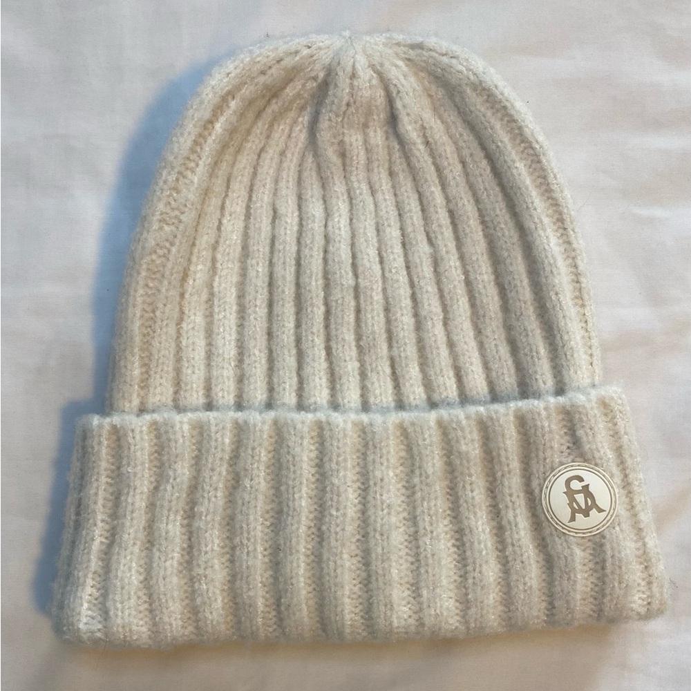 White knit Steve Madden beanie